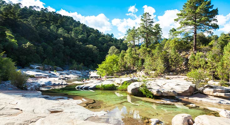 piscine naturelle en corse du Sud